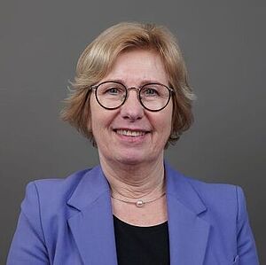 Dr. Beate Schmucker Bilder Alttext
