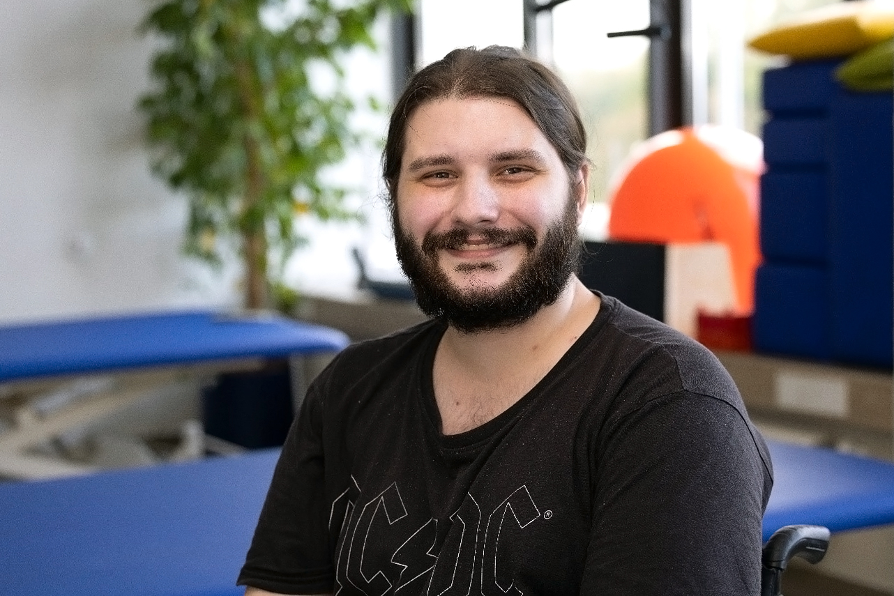 Yannik Reutler Yannik Reutler