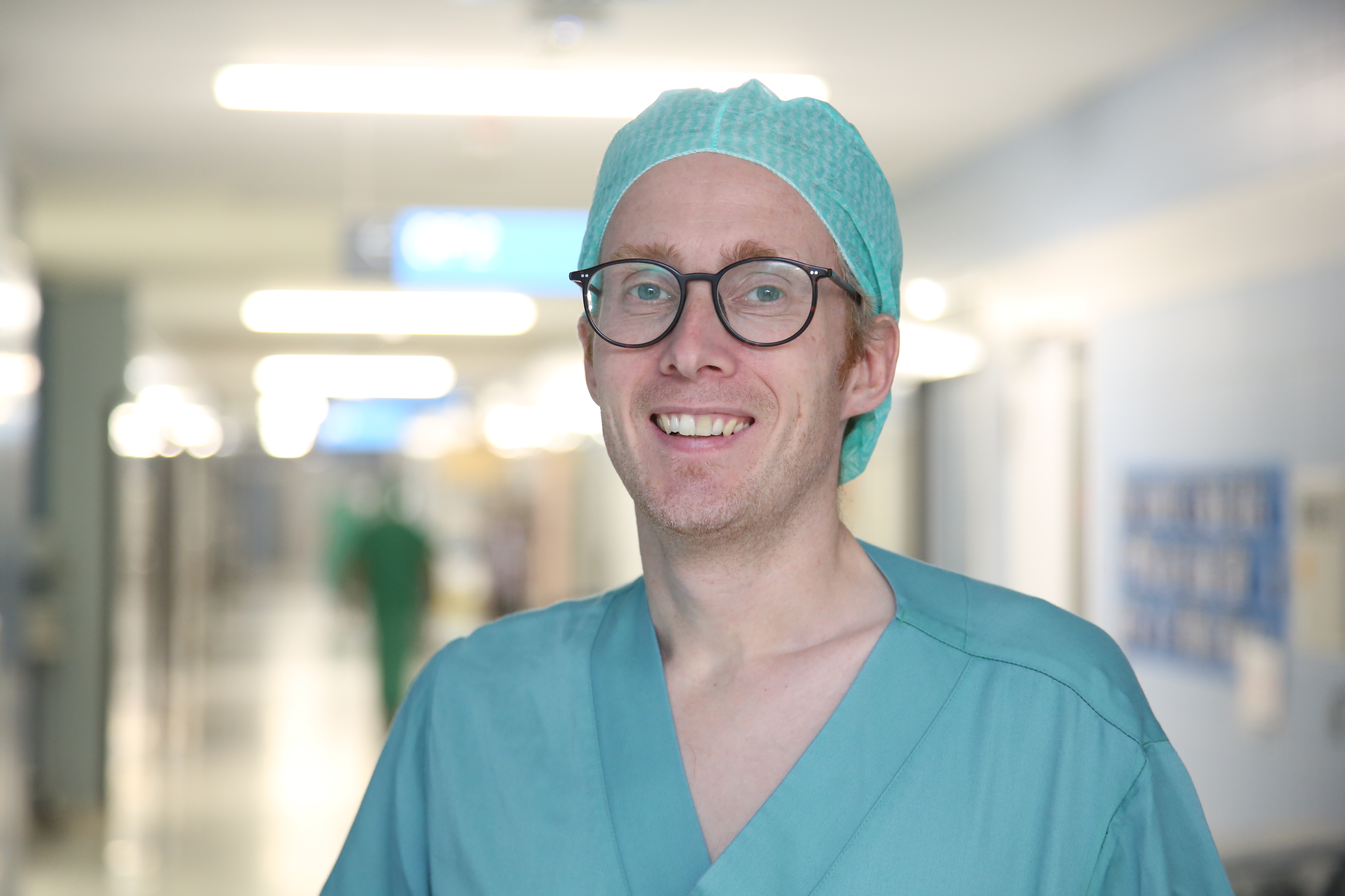 PD Dr. Arne Böcker ist neuer Chefarzt der Handchirurgie der BG Klinik Ludwigshafen