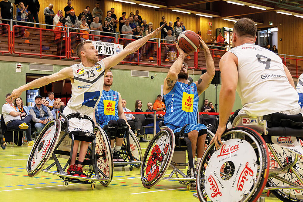 Rollstuhl Basketball (Bildnachweis: Gregor Pleßmann/DRS) Rollstuhl Basketball